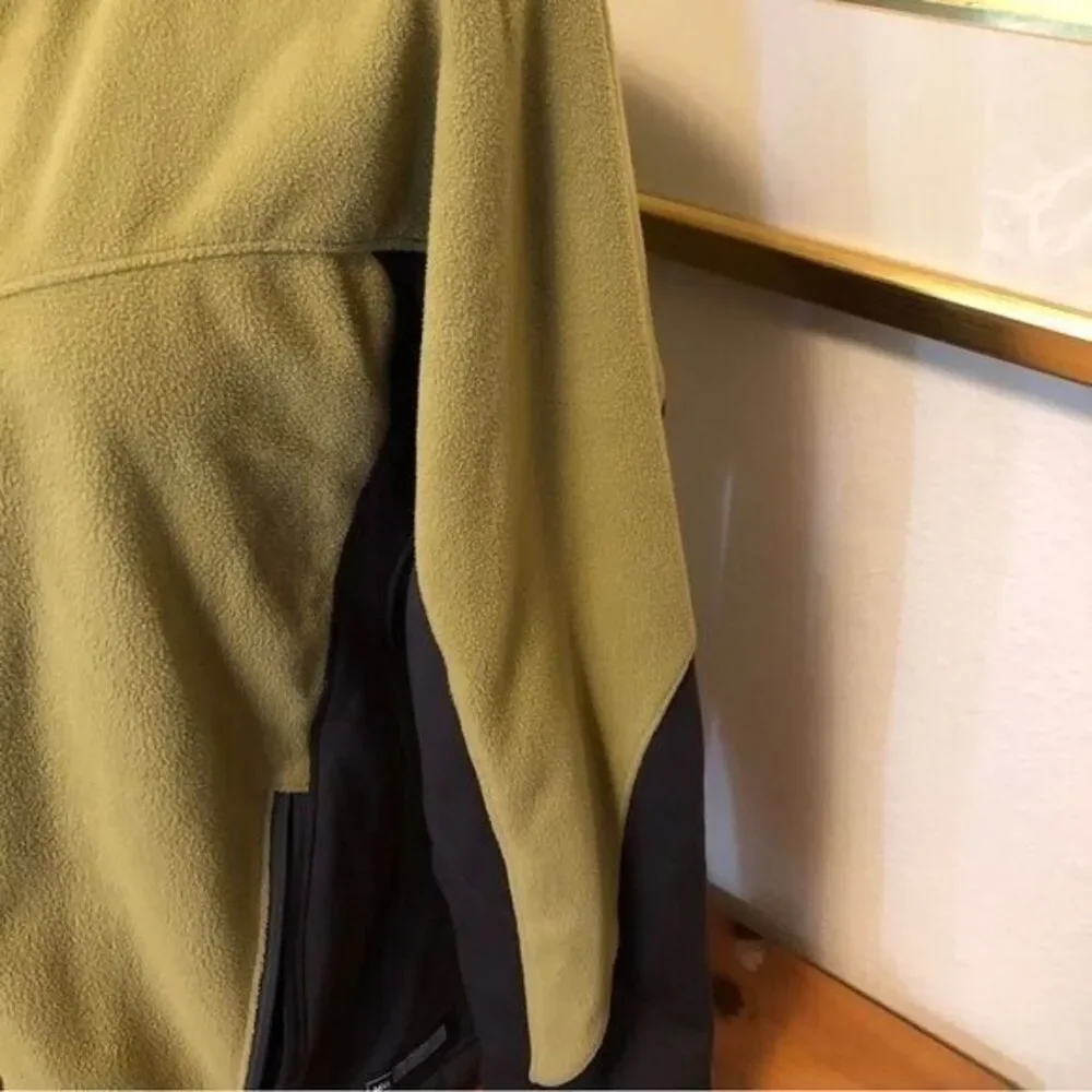 REI Women's Large Green‎ Fleece Full Zip Jacket Black Side Panels Hiking Camping